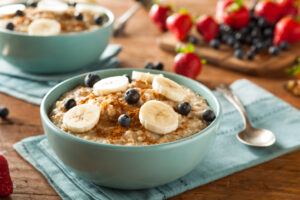 Homemade Healthy Steel Cut Oatmeal with Fruit and Cinnamon